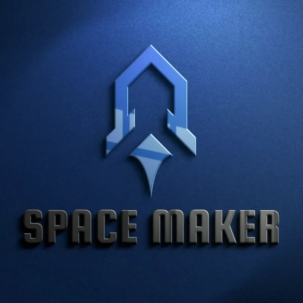לוגו תלת-ממדי של Space Maker בגווני כחול על רקע כחול כהה